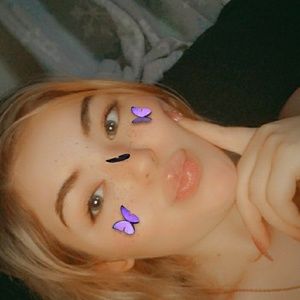 Meet your Posher, Kacey